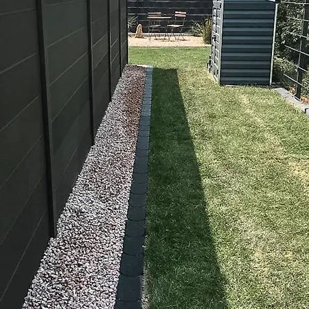 Modernes An Der Kapelle